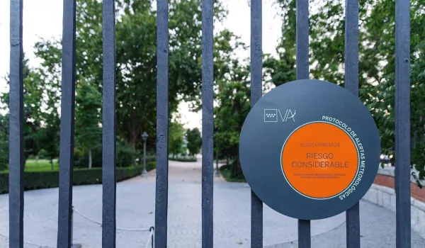 juan-carlos-i-juan-pablo-ii-parque-lineal-manzanares-dejaran