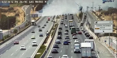 incendio-cuneta-kilometro-27-a-6-obliga-cortar-via