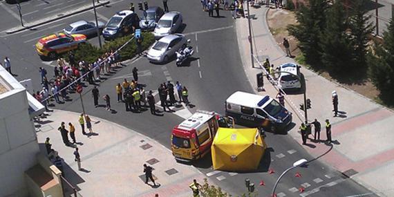 Una agente muerta y otro herido en un tiroteo en el distrito de Usera