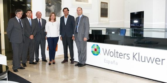 Fernández Rubio visita la compañía Wolters Kluwer en Las Rozas