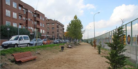 El barrio de Las Flores de Alcorcón cuenta con un nuevo ‘pipican’