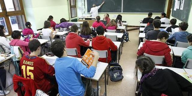 El 50% de los colegios públicos serán bilingües antes de 2014