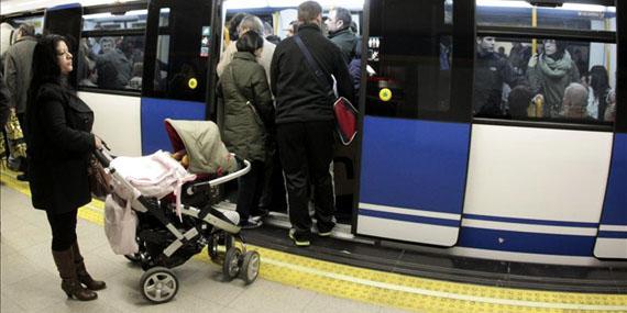 Los trabajadores de Metro desconvocan la huelga indefinida