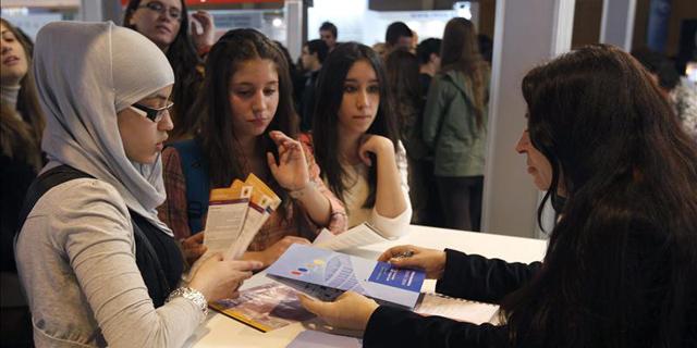 Educación dará asesoramiento a más de 5.000 jóvenes en Aula