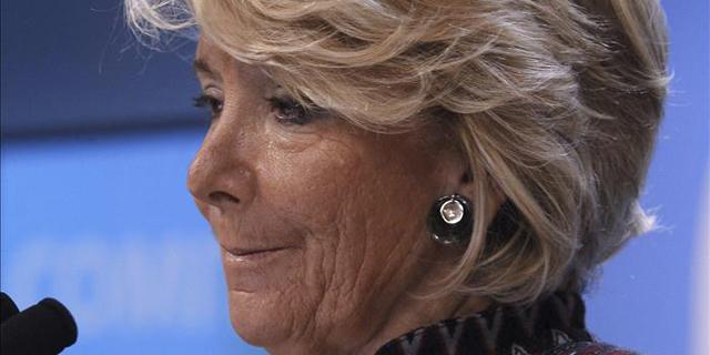 Esperanza Aguirre, implicada en un accidente de movilidad en la Gran Vía