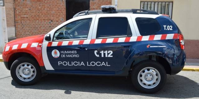 Humanes carga contra su Policía Local