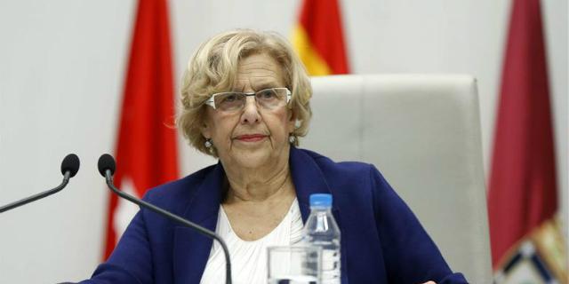 Carmena entregará un ‘DNI municipal’ a los inmigrantes irregulares a petición del PSOE