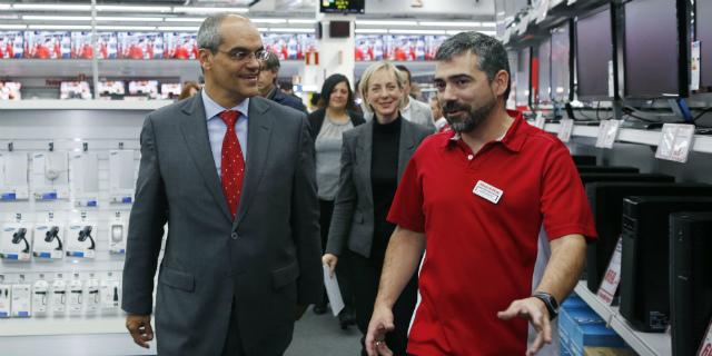 ¿Qué te parece la gestión de Rafael van Grieken, consejero de educación de la Comunidad?