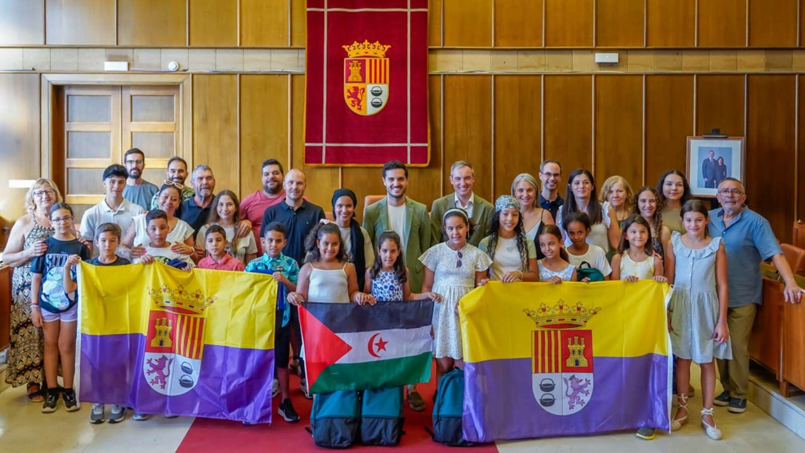 Nueve niños saharauis del programa 'Vacaciones en Paz' llegan a Torrejón