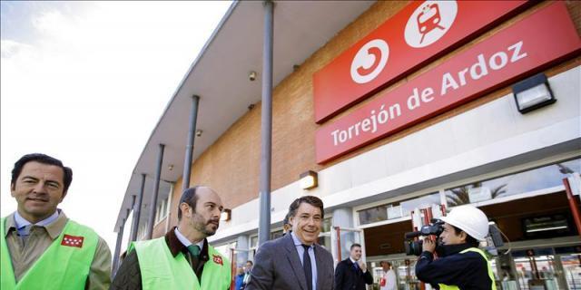 Torrejón de Ardoz estrena una "accesible e innovadora" estación de Cercanías