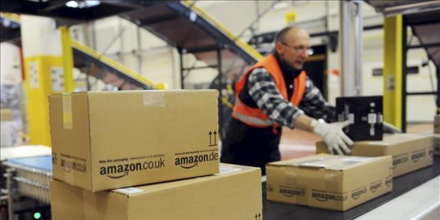 Amazon abre al público su centro logístico de San Fernando