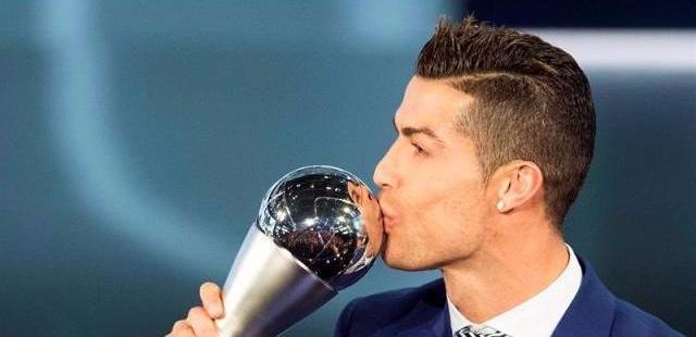 Nuevo reconocimiento a Cristiano Ronaldo, 'The Best'