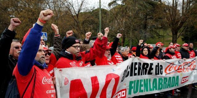 Unidos Podemos propone dejar a los senadores sin Coca-Cola