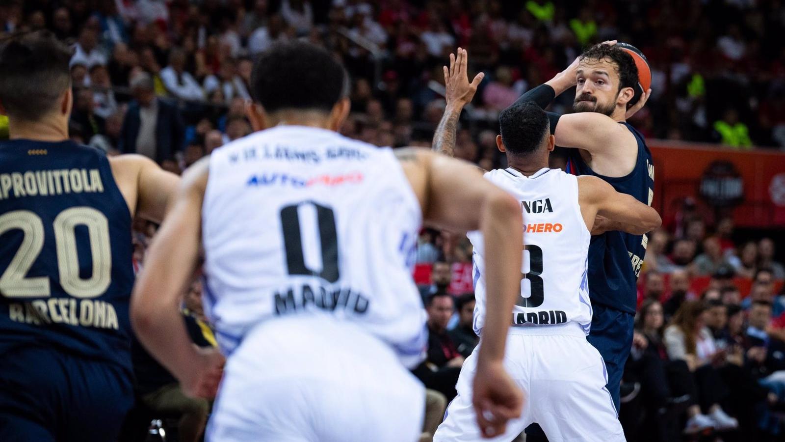 El Real Madrid derrumba al Barça y repetirá final en la Euroliga ante Olympiacos