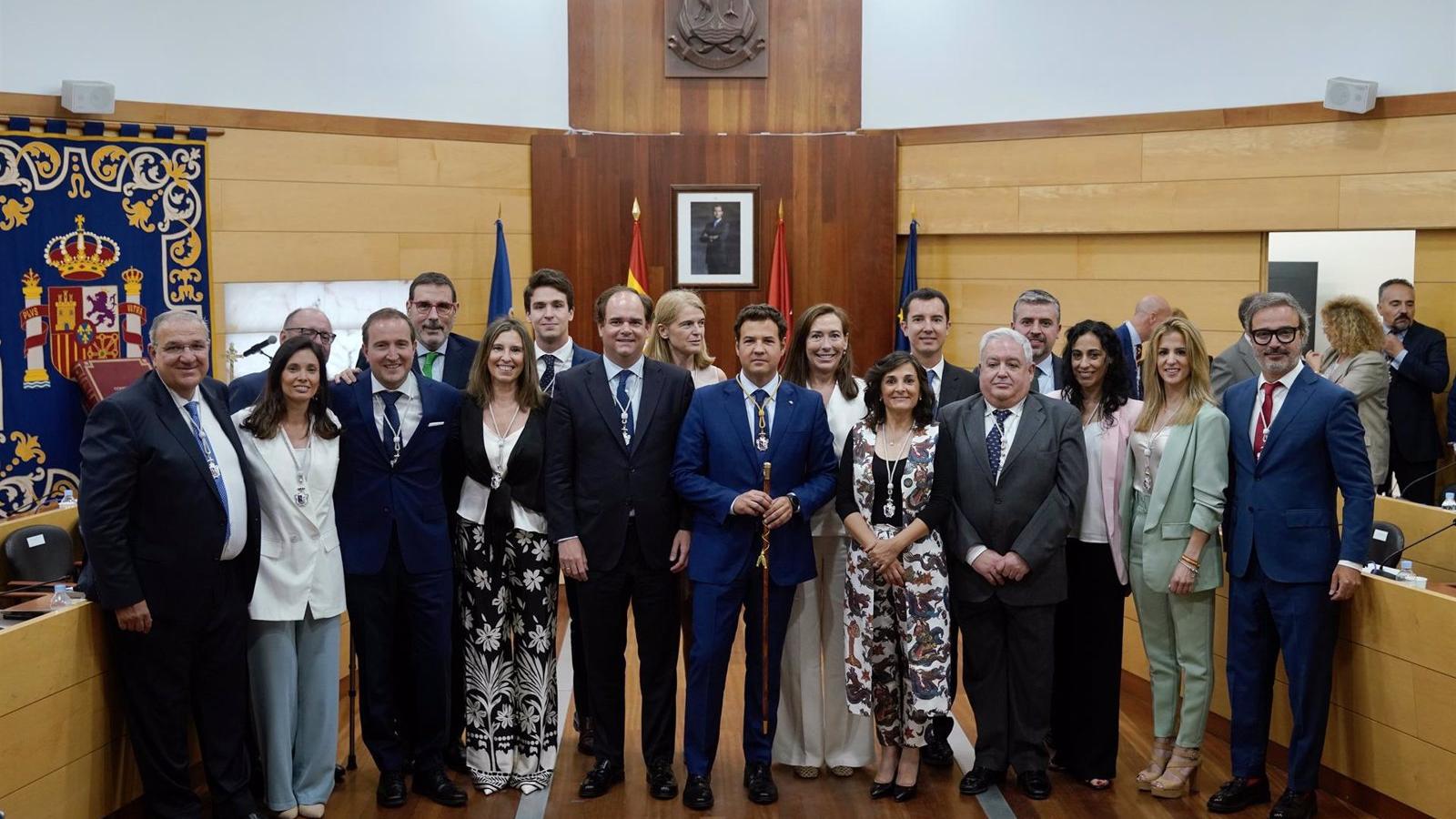 De la Uz refuerza la atención a los vecinos y los servicios municipales de Las Rozas