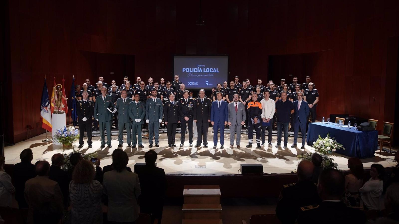 La Policía Local de Las Rozas conmemora el día de su patrón con la entrega de sus medallas