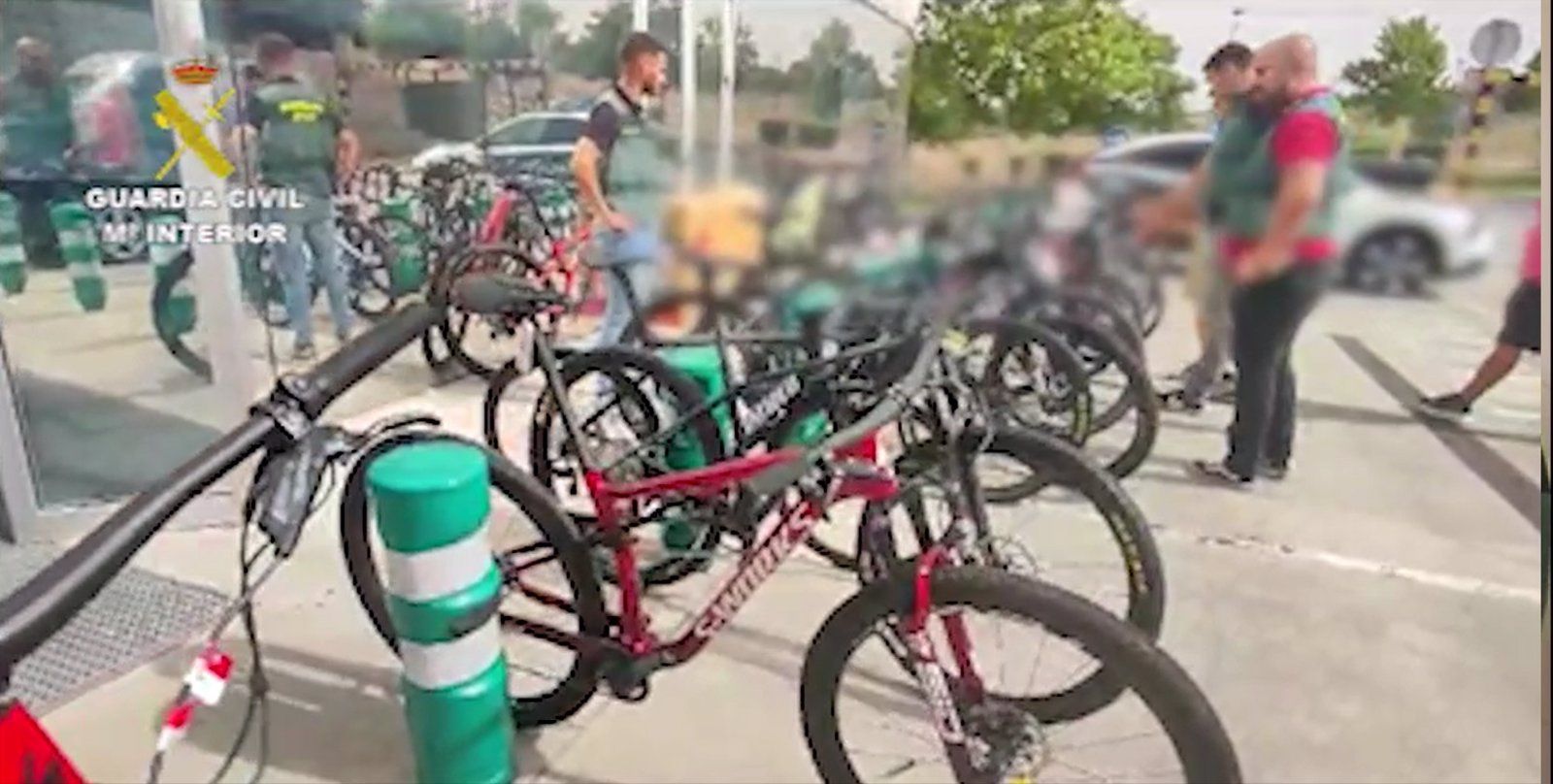  La Guardia Civil recupera en un taller de Coslada 22 bicicletas robadas en una tienda de Cartagena