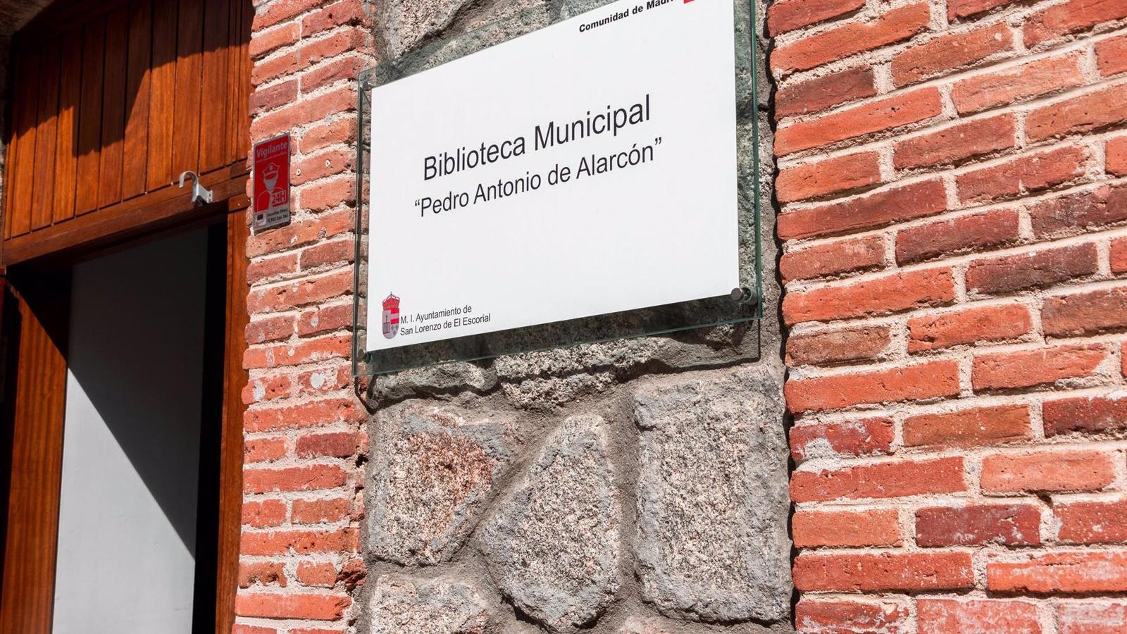 La Biblioteca Pedro Antonio de Alarcón de San Lorenzo, galardonada por sus proyectos de animación a la lectura