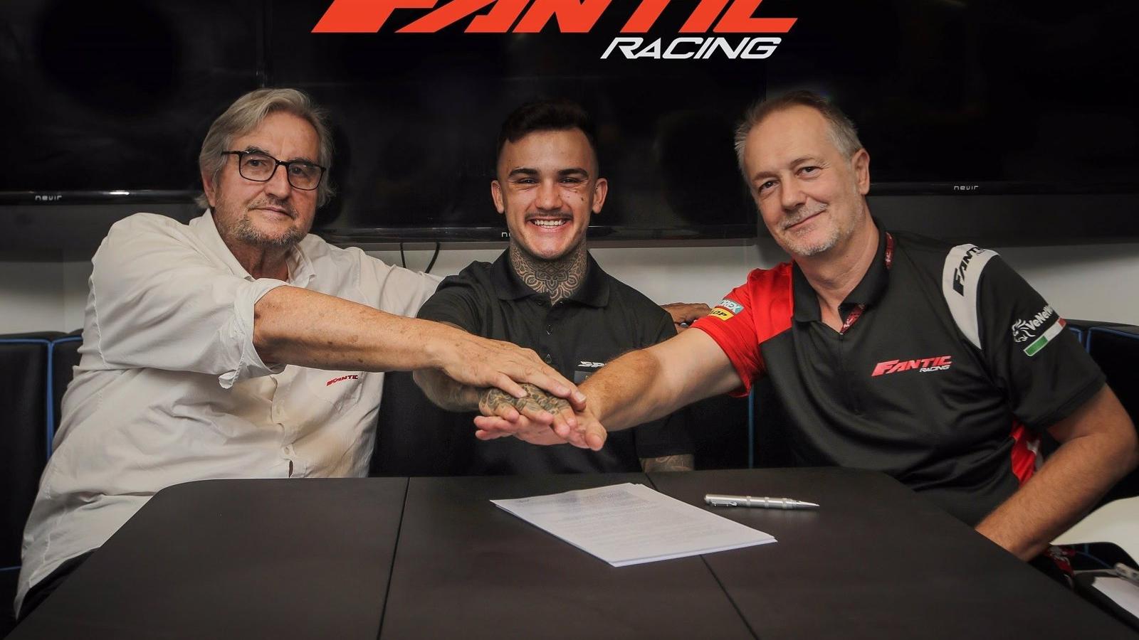 El piloto español Aron Canet correrá la próxima temporada en el Fantic Racing