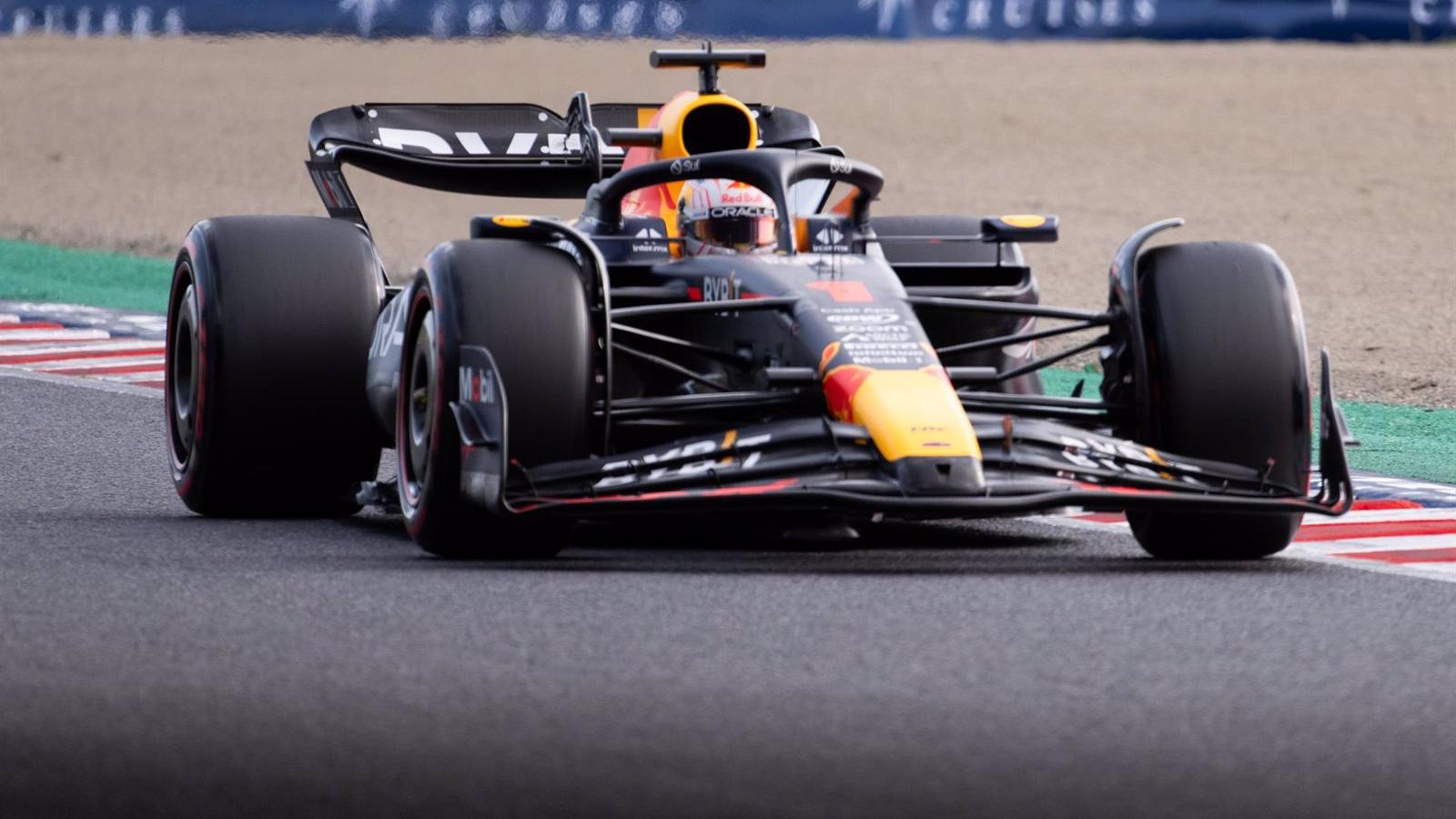 Verstappen arrasa en Suzuka y Red Bull conquista el Mundial de Constructores