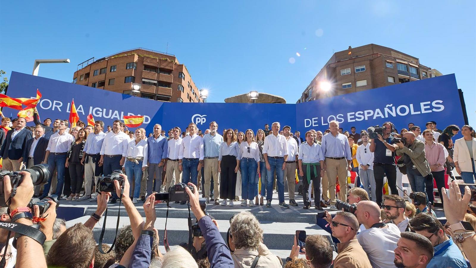 La izquierda critica la cobertura de Telemadrid del acto contra la amnistía y Vox la ve bien