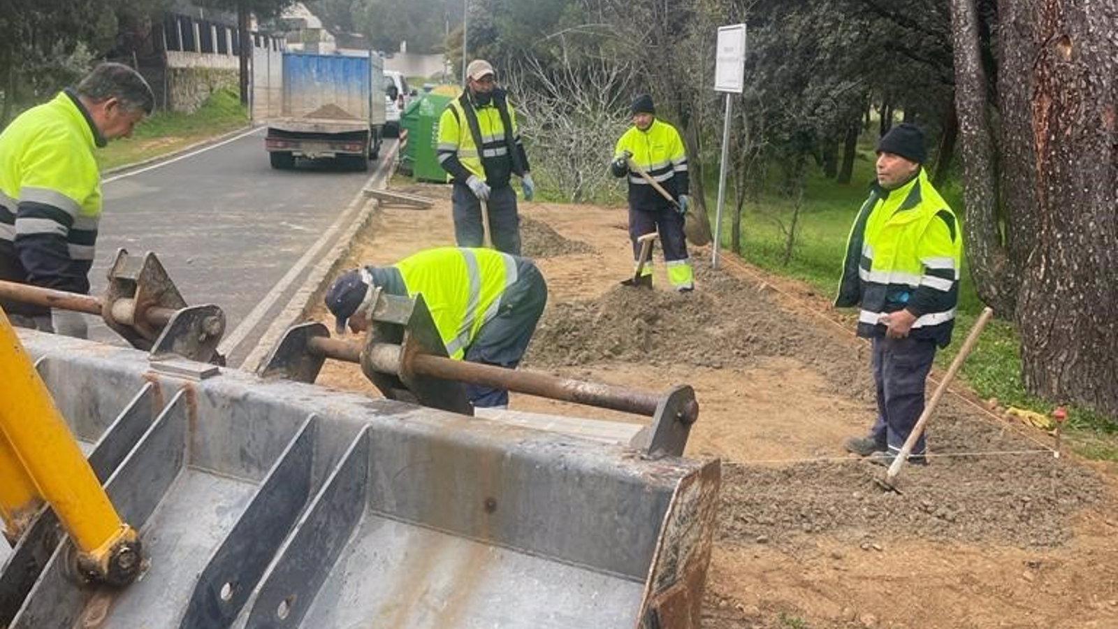 Galapagar reubica la disposición de los contenedores para lograr puntos "más seguros e higiénicos"