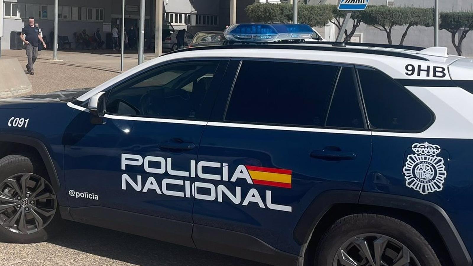  Detenidas cuatro personas en Parla por robo y agresión a agentes de policía