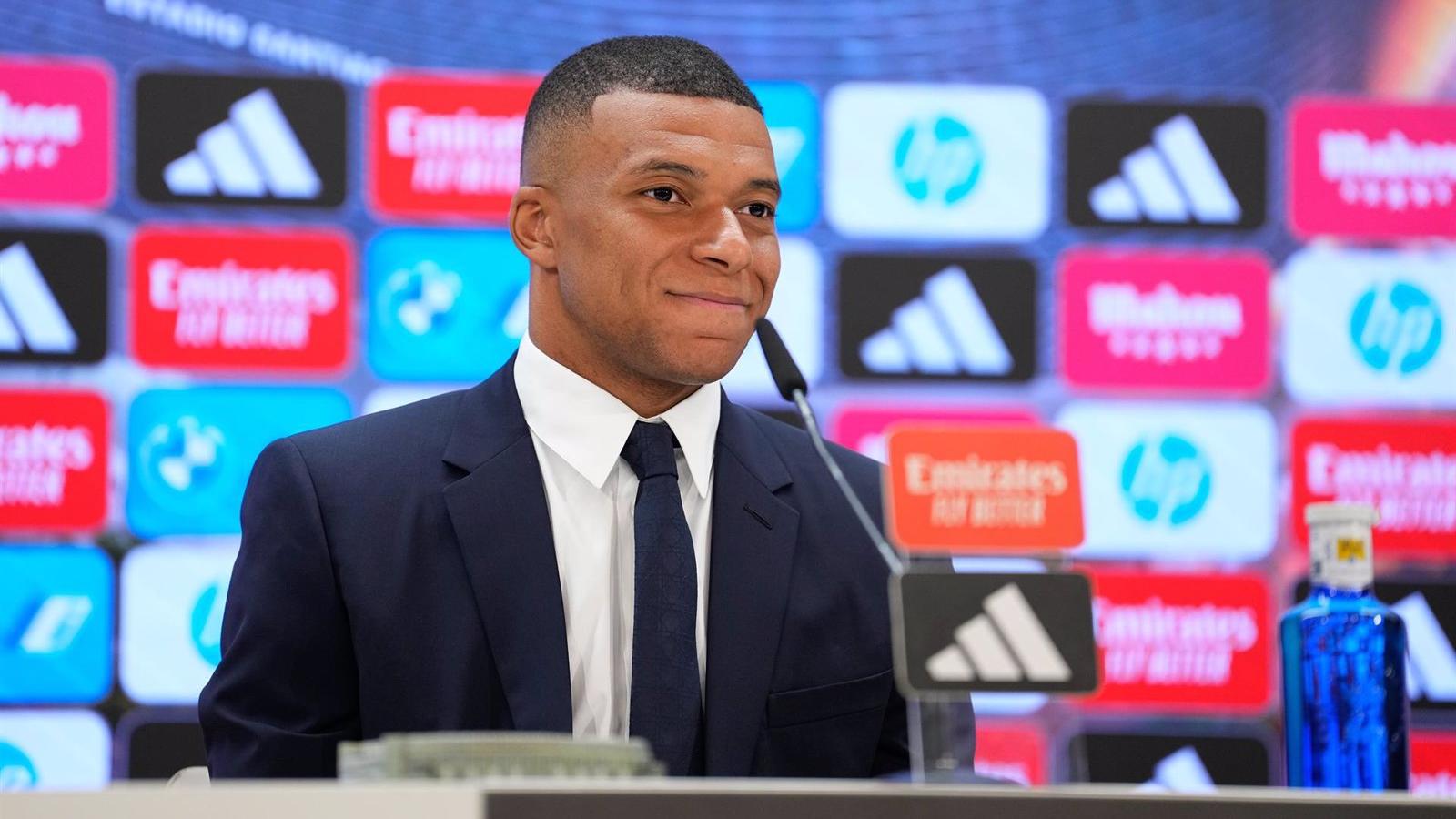 Mbappé se viste de blanco: "Real Madrid fue siempre mi única opción"