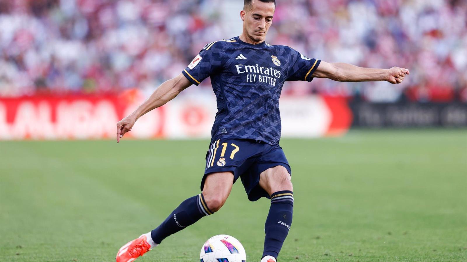 Lucas Vázquez renueva con el Real Madrid hasta 2025