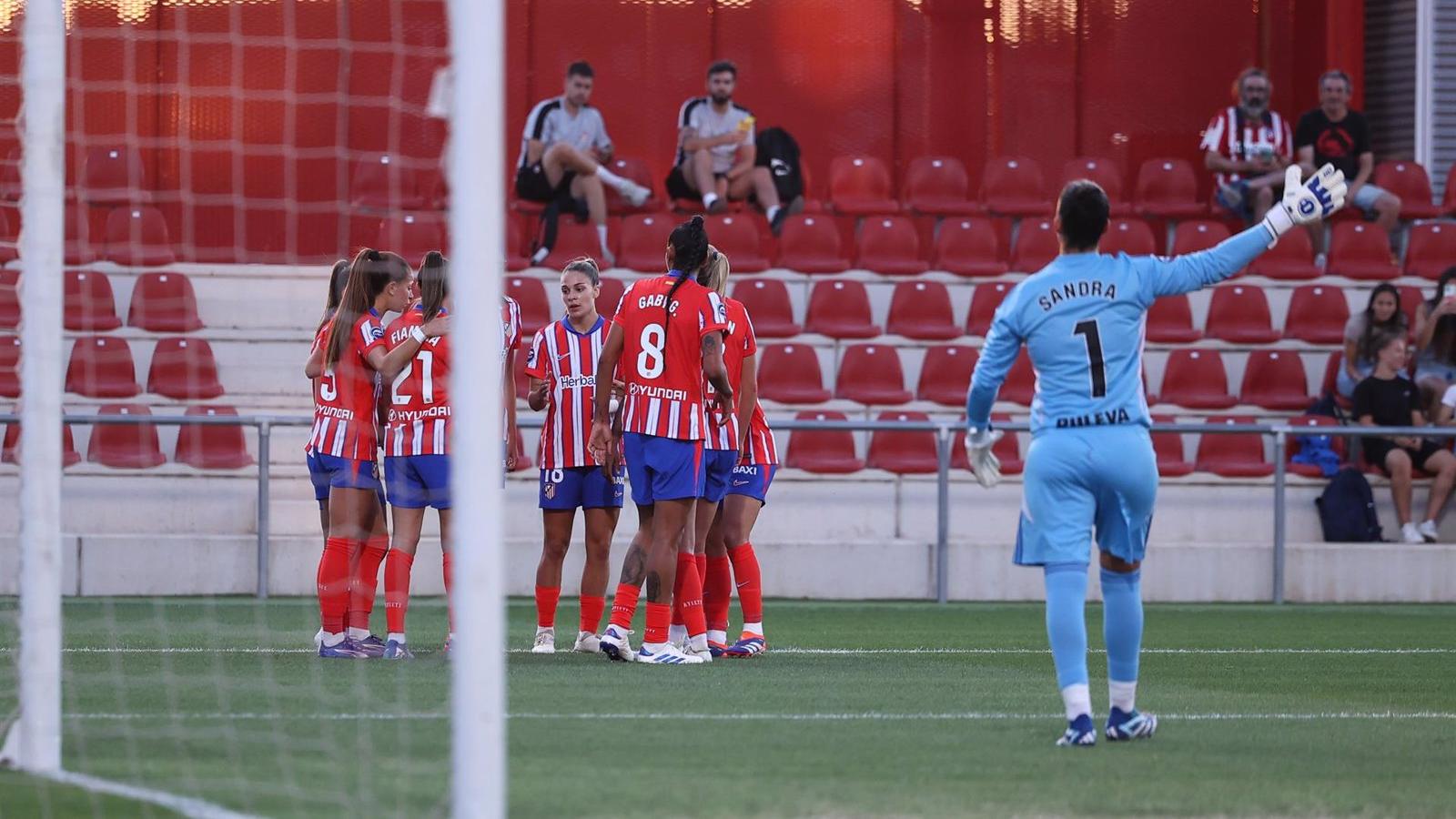 El Atlético de Madrid inicia la Liga F con victoria contundente ante el Granada CF