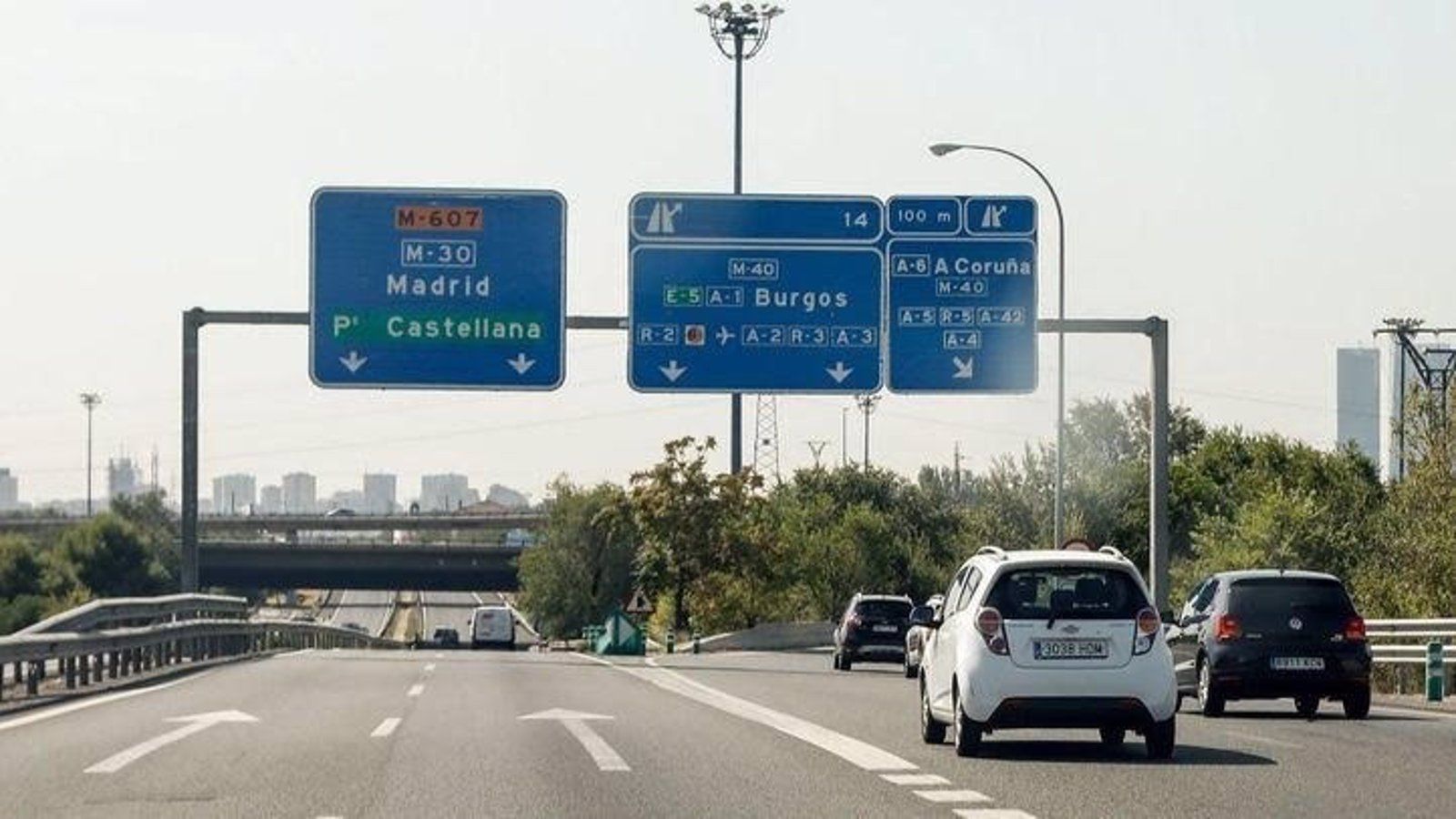 Madrid impulsa un plan de seguridad vial en sus carreteras para motoristas