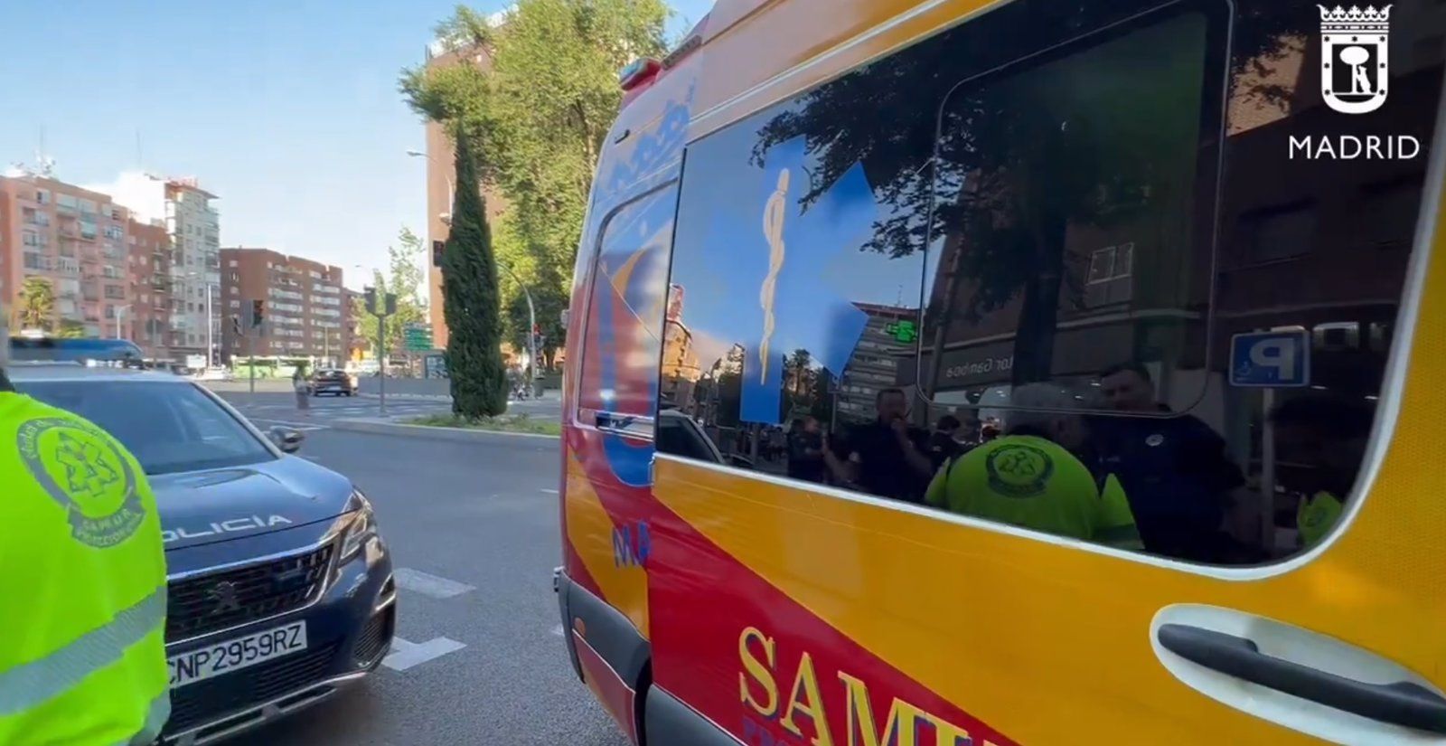 Accidente en Niceto Alcalá Zamora: un coche arrolla a un peatón, herido de gravedad