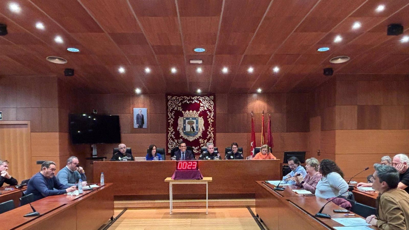 Villaverde aborda la seguridad en el barrio de San Cristóbal con una Junta Extraordinaria de Seguridad