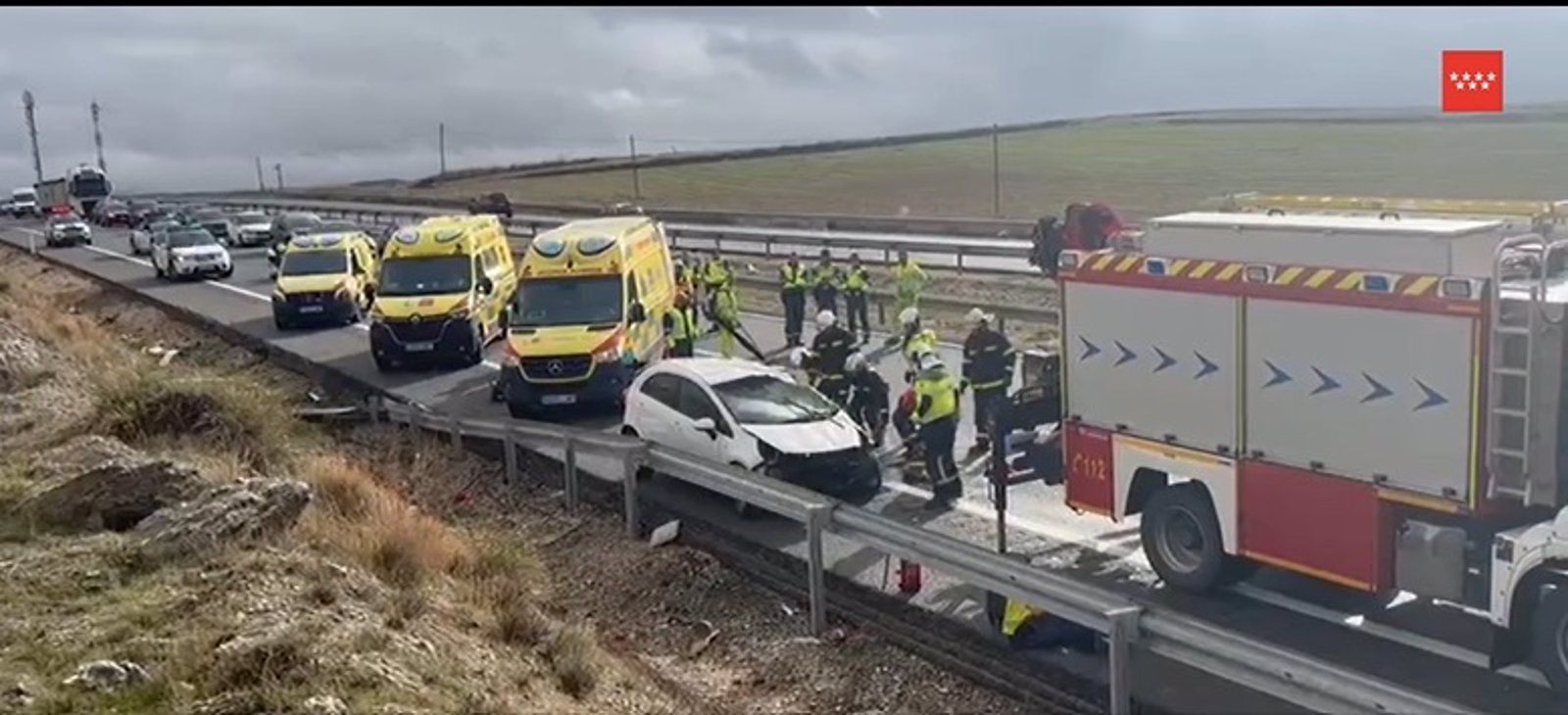 Una mujer resulta gravemente herida tras el vuelco de un vehículo en Fuentidueña