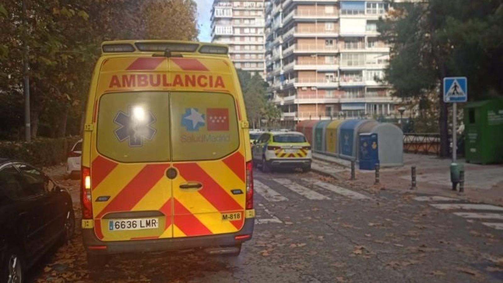 Rescatan a una mujer en paro cardíaco en su domicilio de Alcorcón