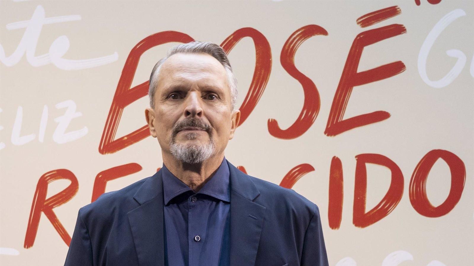 Miguel Bosé anuncia su regreso en 2025 a los escenarios ocho años después