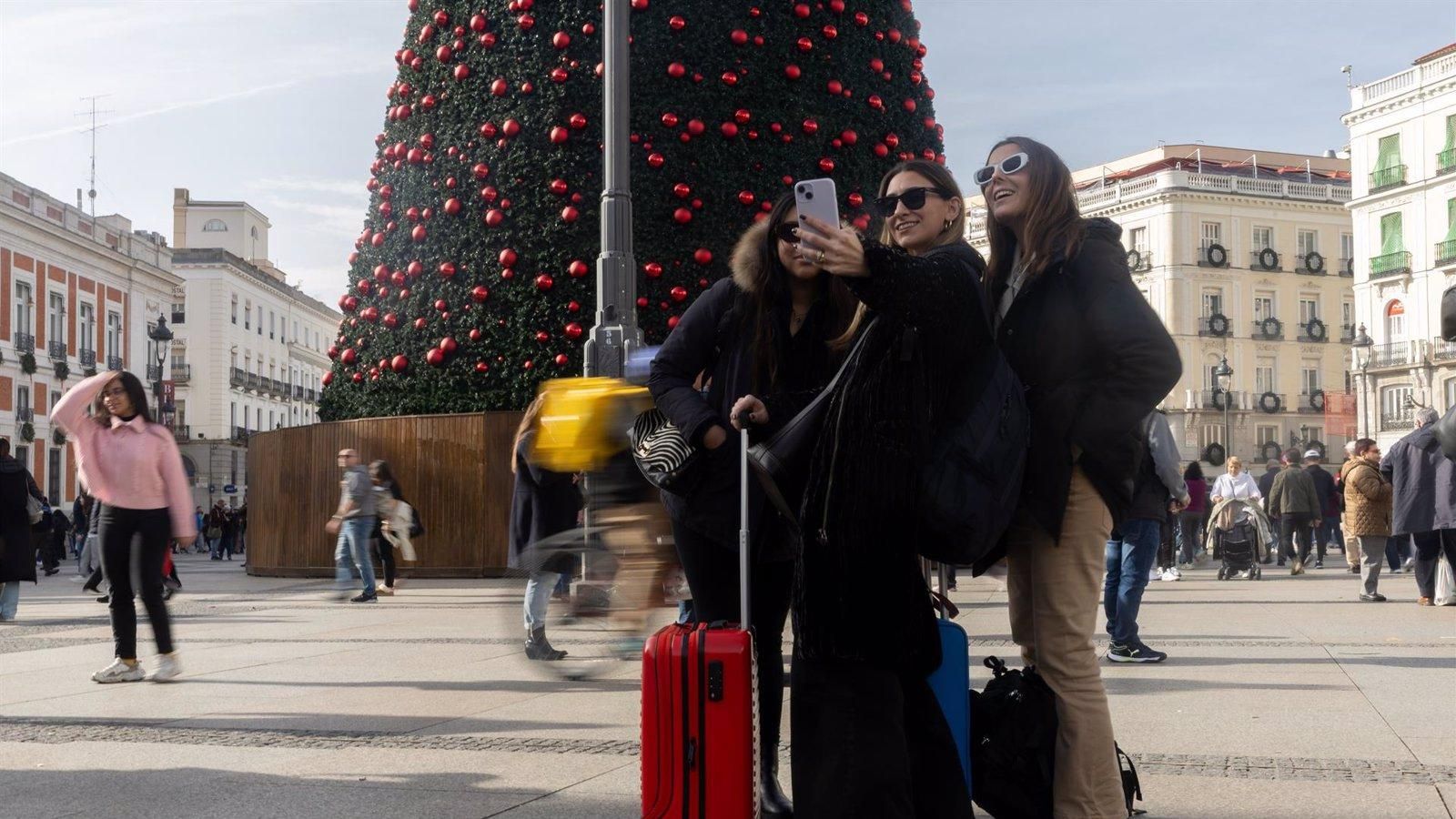 Hoteleros madrileños presentan alegaciones por el nuevo registro de viajeros