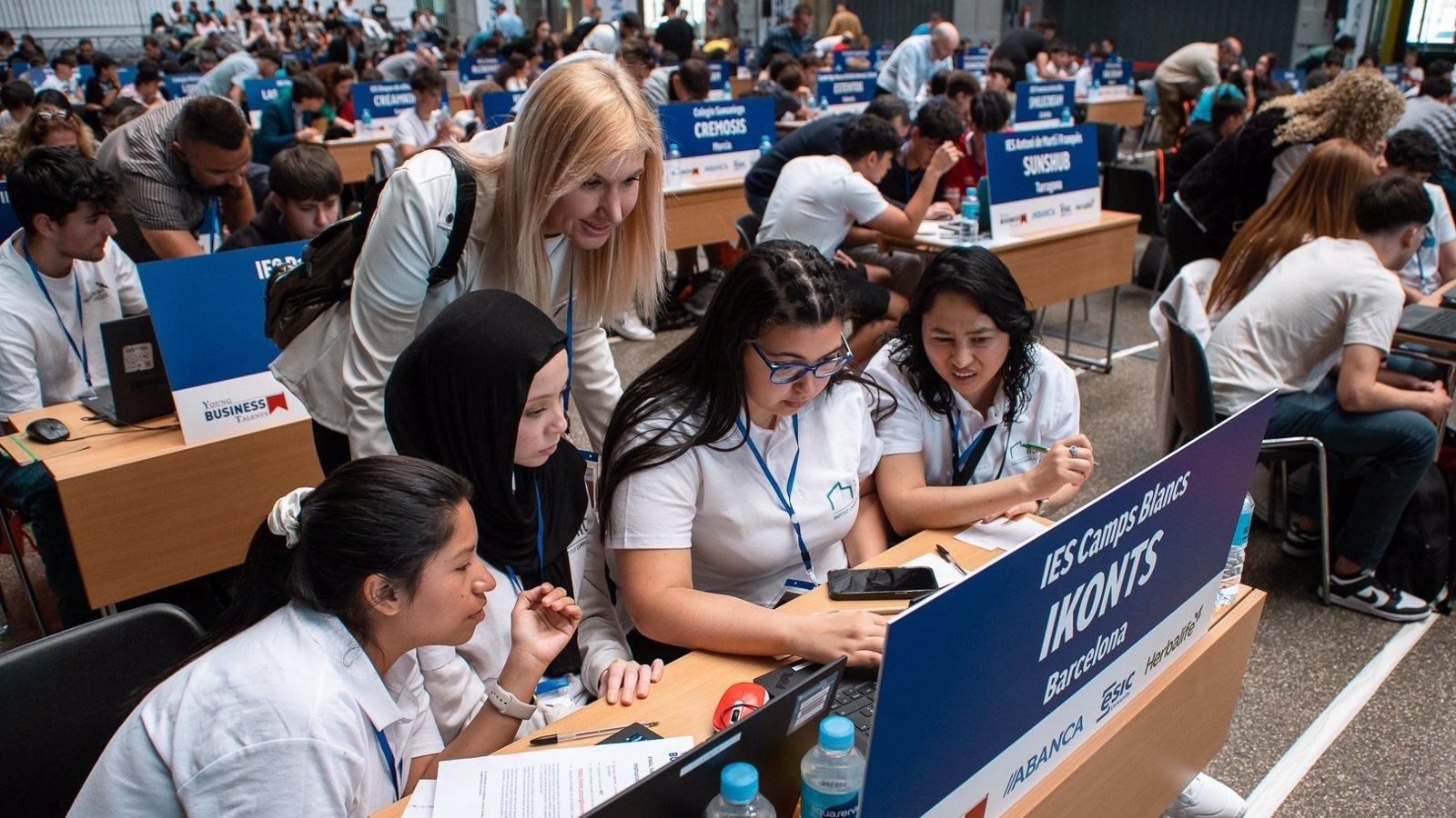 Más de 1.100 jóvenes madrileños compiten en Young Business Talents