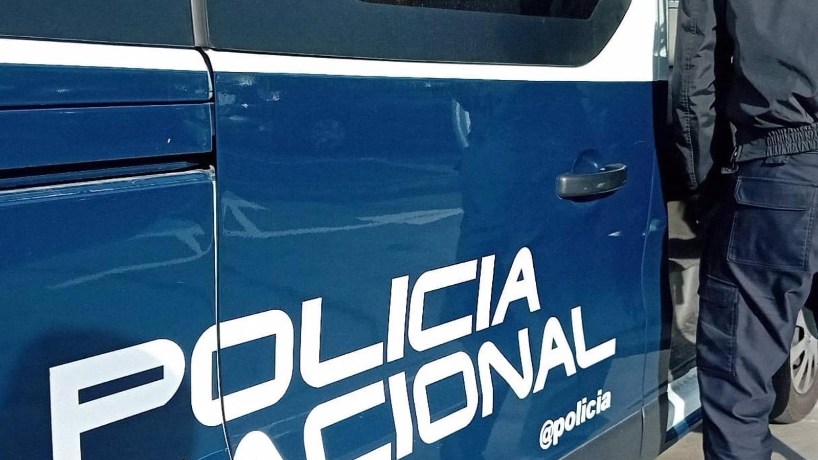 Detienen a dos individuos vinculados con el homicidio de una mujer en Puente de Vallecas