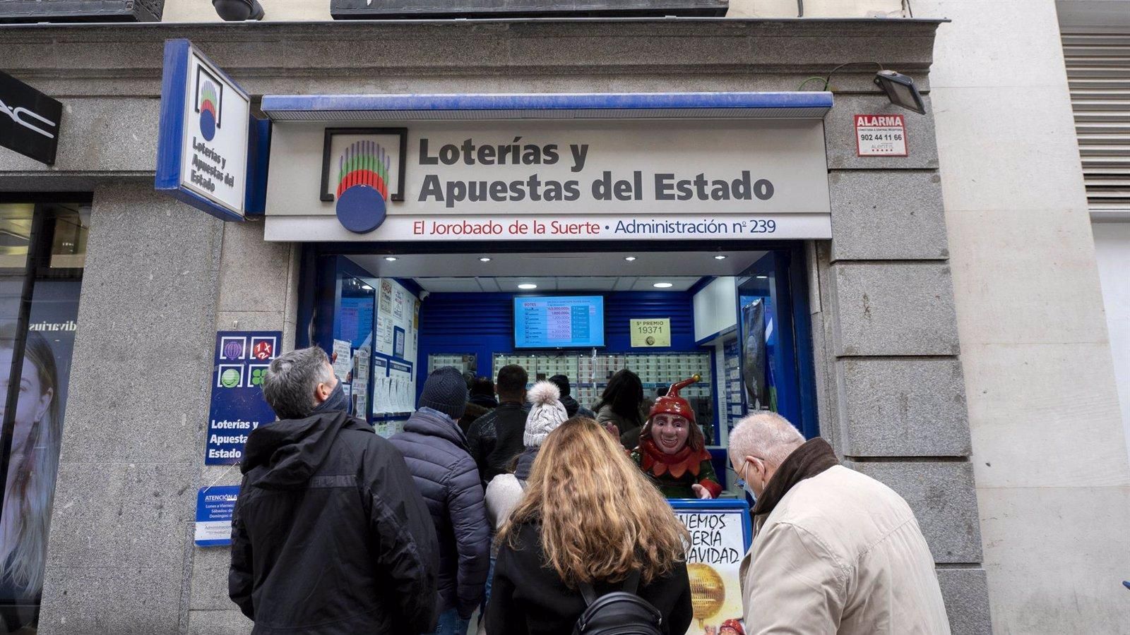 El segundo quinto premio del Sorteo, el 72.853, sale sin dejar ni un euro en Madrid