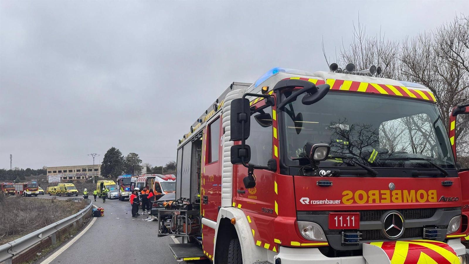 Dos heridos graves en choque frontal en la M-123 en Valdeolmos-Alalpardo