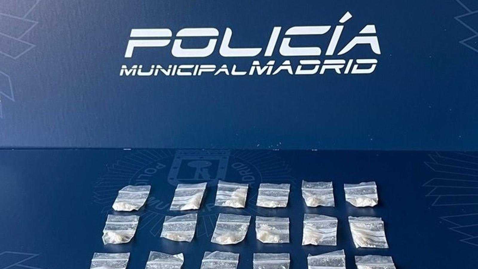 Cinco detenidos en una sauna gay de Ópera por tráfico de drogas 