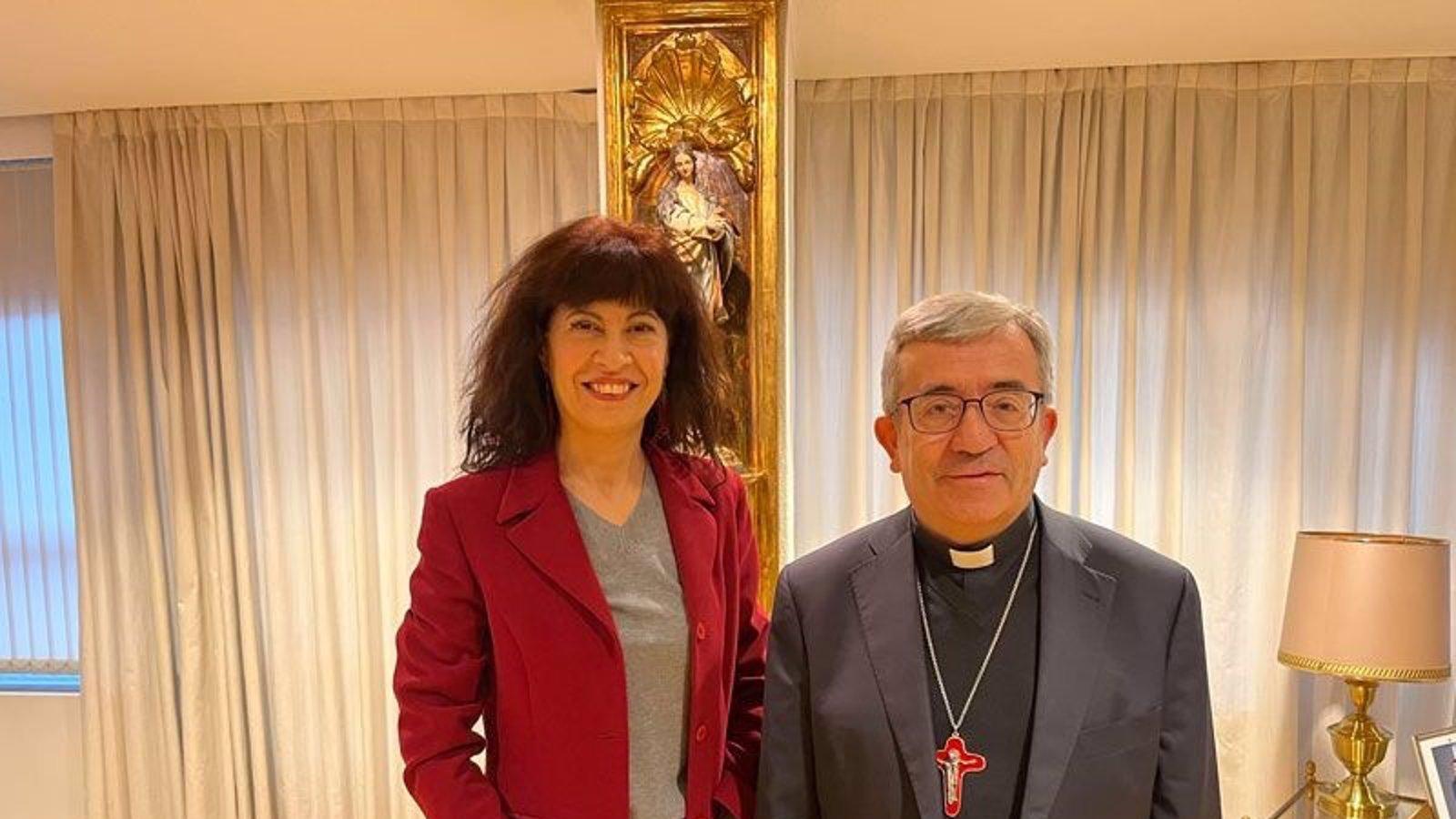 La Conferencia Episcopal rechaza apoyar las terapias de conversión en su acción pastoral