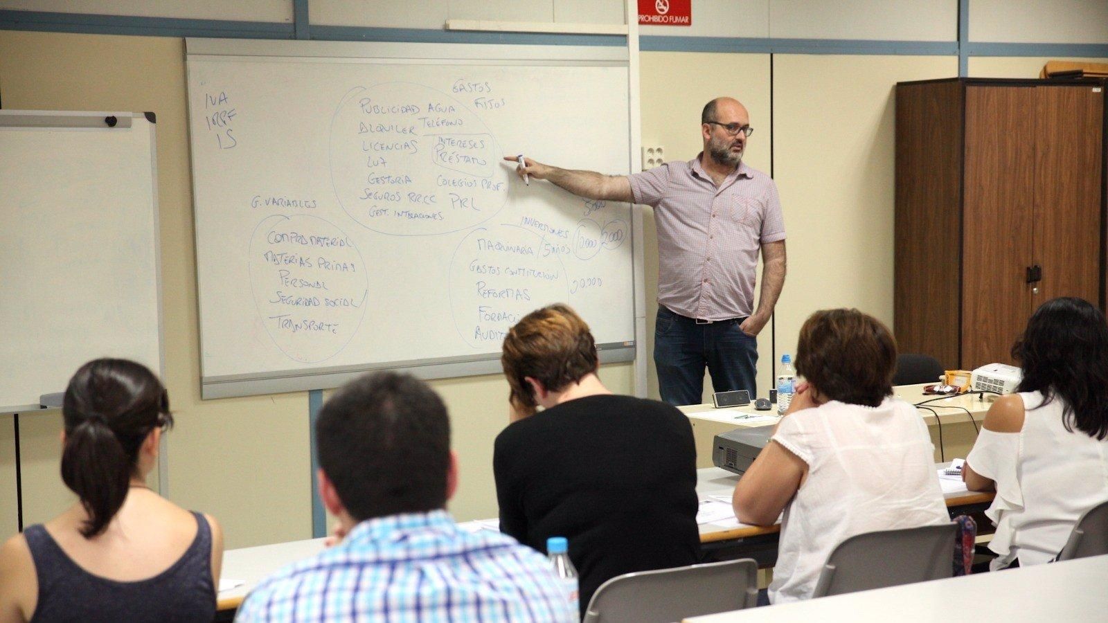 El CIFE de Fuenlabrada lanza nueve cursos para desempleados