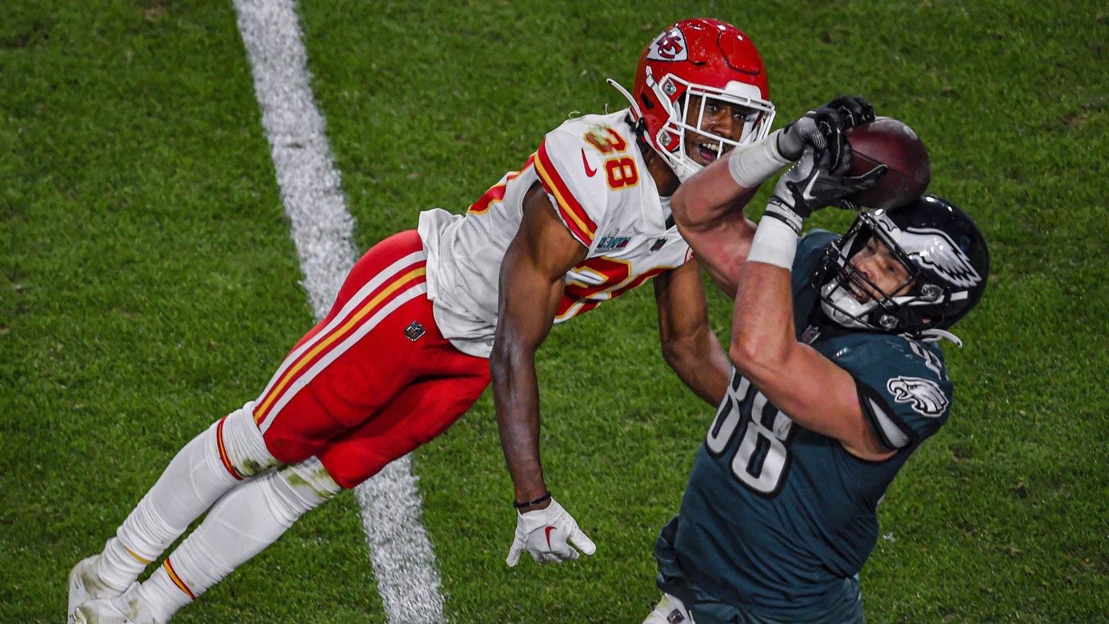 Chiefs y Eagles se enfrentarán en la Super Bowl LIX