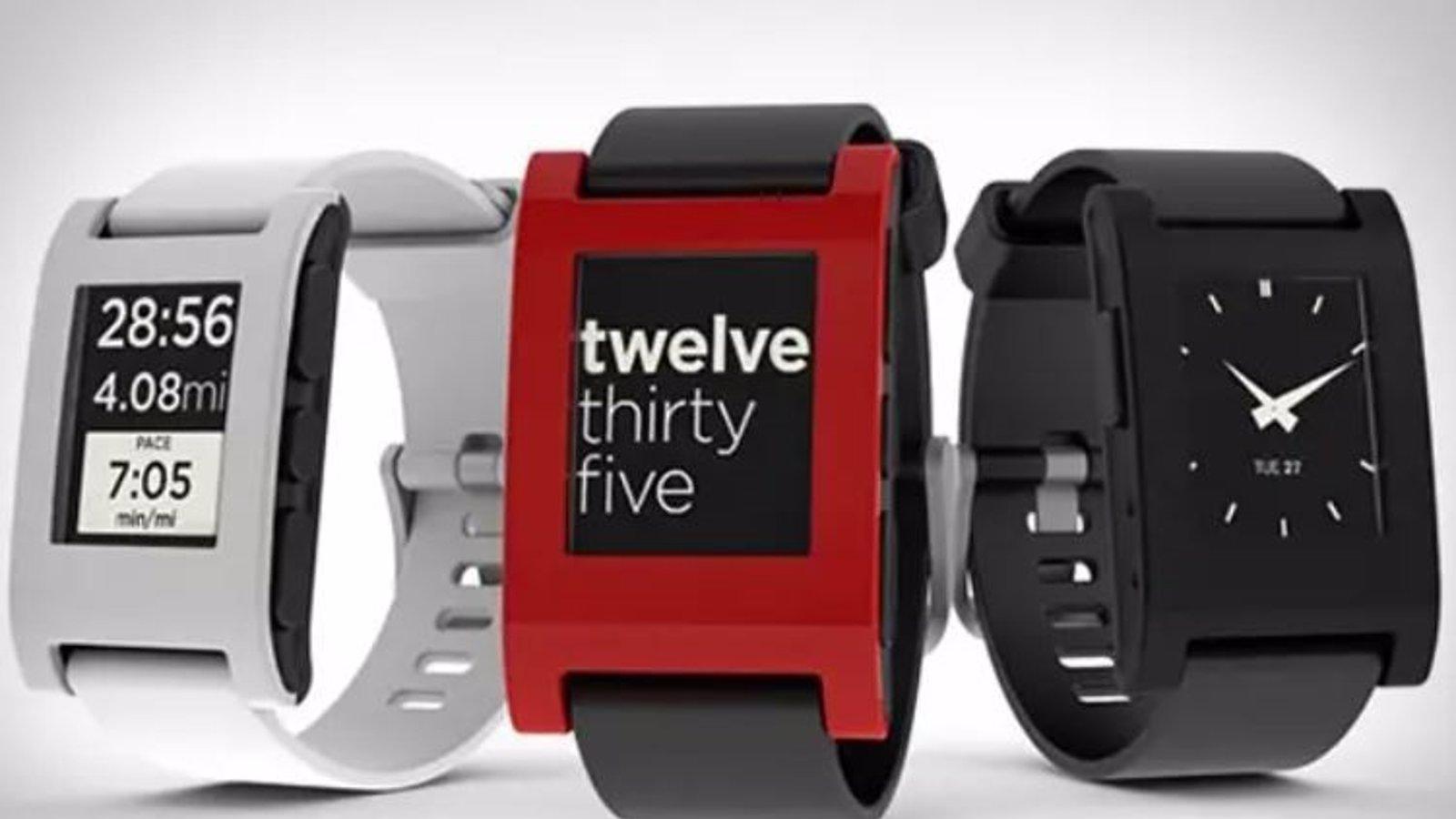 Google libera el código fuente de los relojes inteligentes Pebble para desarrolladores