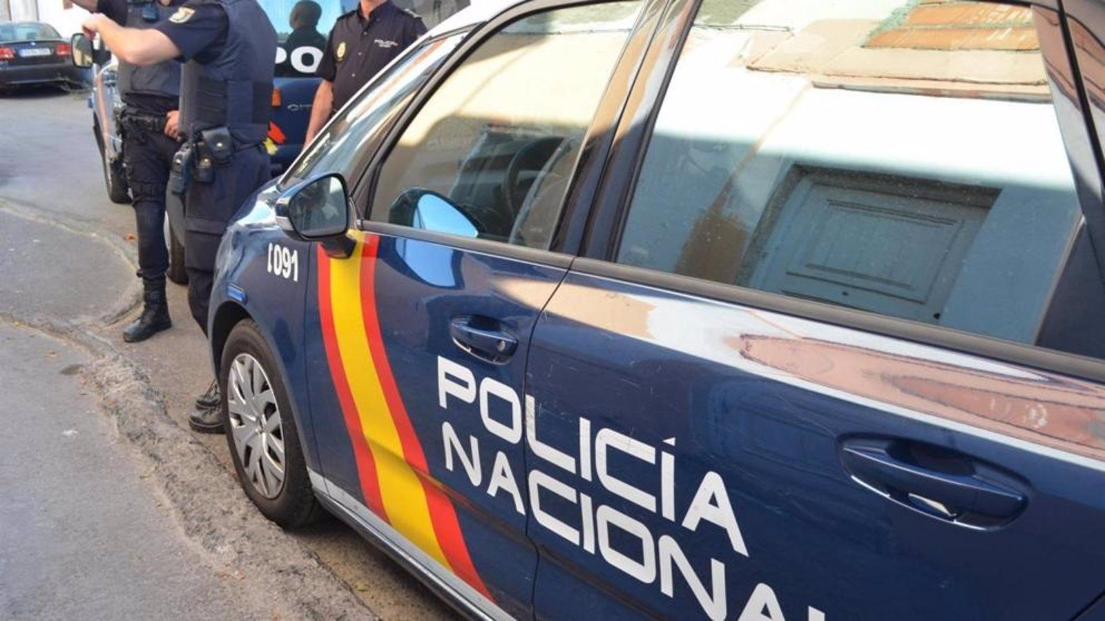 Abatido un hombre tras embestir con su coche a la Policía en el barrio del Pilar