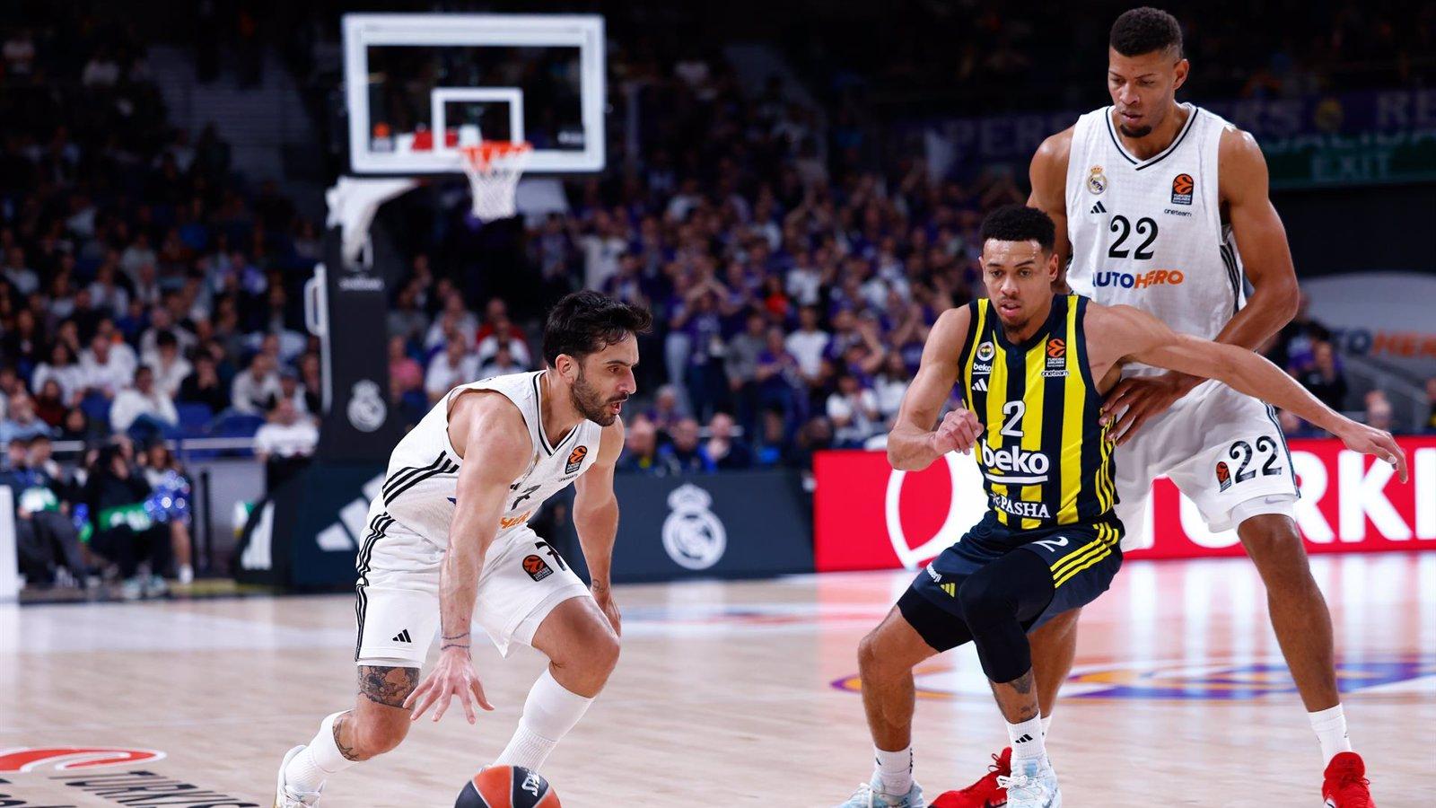 El Real Madrid cae ante el Fenerbahçe y suma su segunda derrota seguida en Estambul