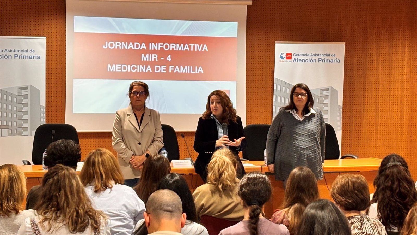 La Comunidad de Madrid ofrece incentivos para atraer a los médicos de Atención Primaria