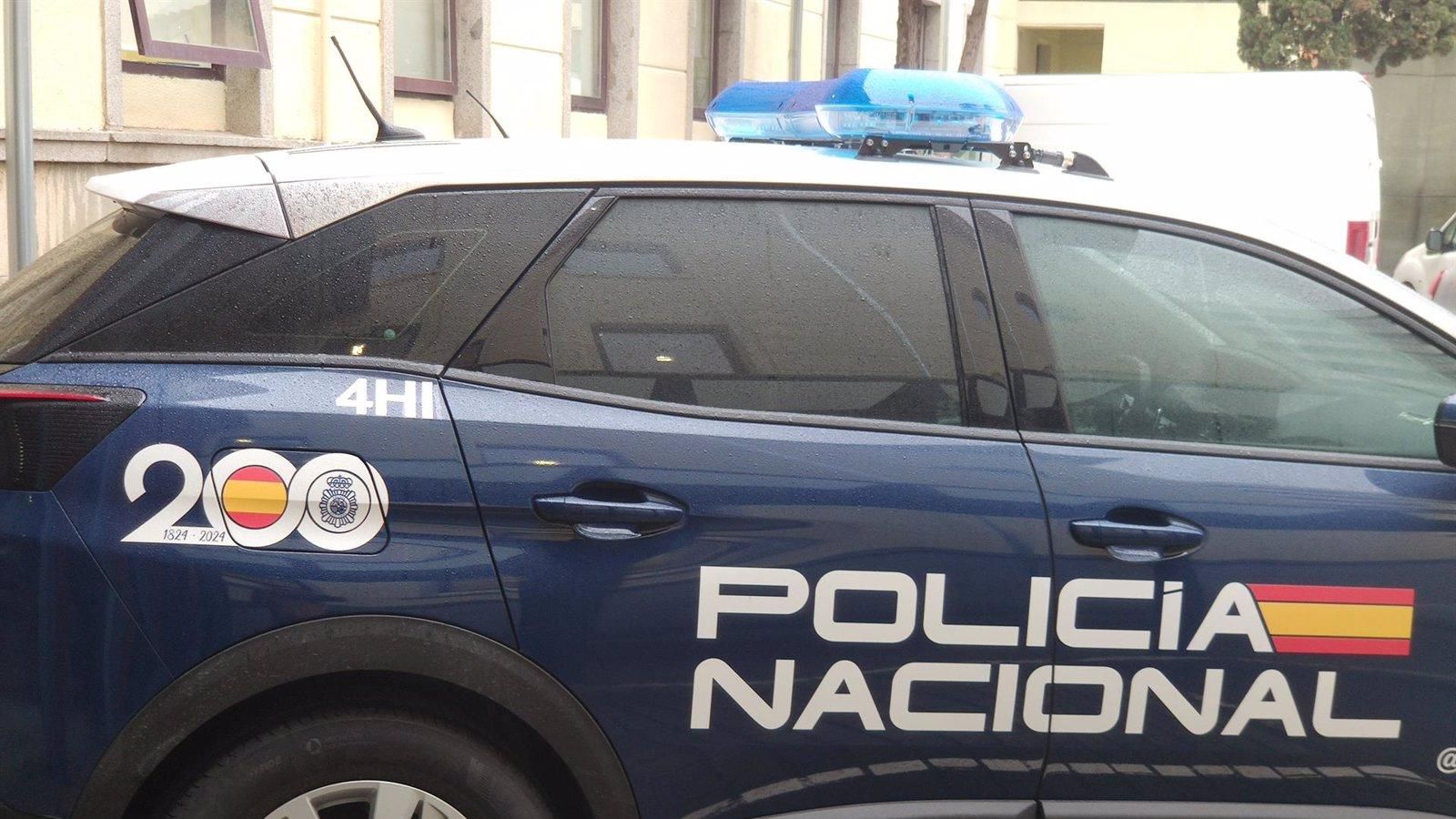 Un hombre apuñala a otro en Puente de Vallecas por una presunta deuda